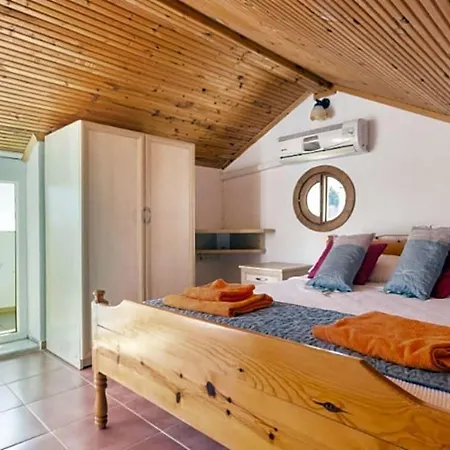 Sleeps 10 Pool Air Con Wifi Villa *